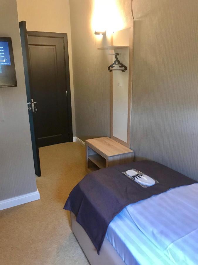 Vila 18 Hotel Boutique Бухарест Экстерьер фото