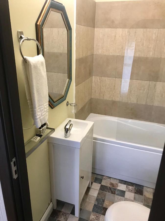 Vila 18 Hotel Boutique Бухарест Экстерьер фото