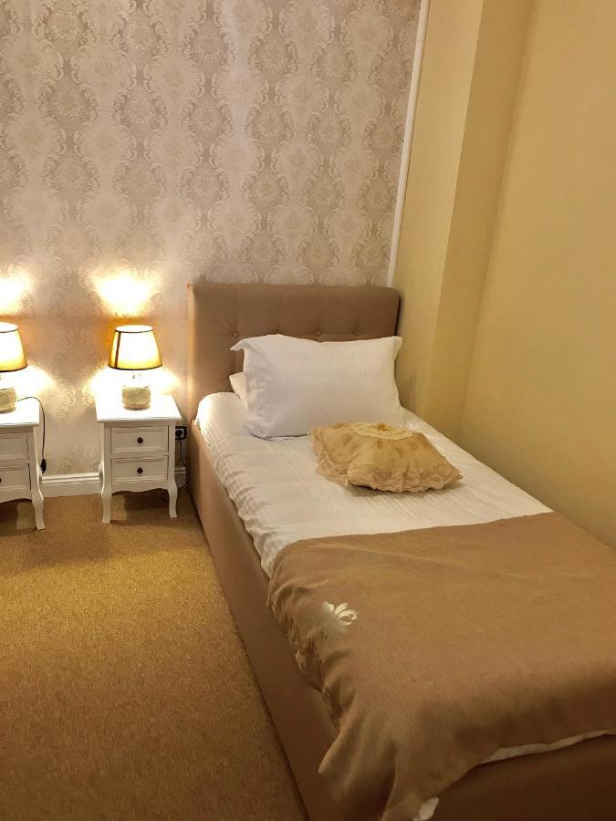 Vila 18 Hotel Boutique Бухарест Экстерьер фото