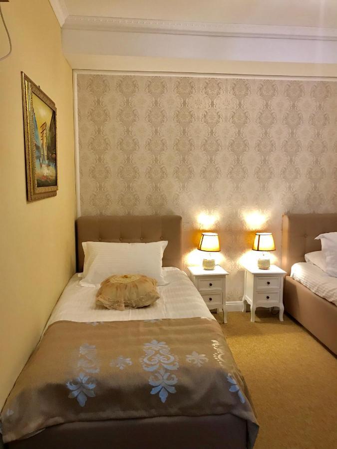 Vila 18 Hotel Boutique Бухарест Экстерьер фото